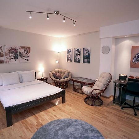 Ratan Appartement Belgrado Buitenkant foto